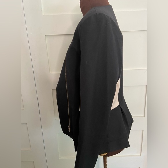 BLACK Rainn Motto Jack diagonal Zipper Size Small - Picture 5 of 11